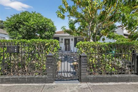 765 NW 46th St, Miami, Florida 33127, USA