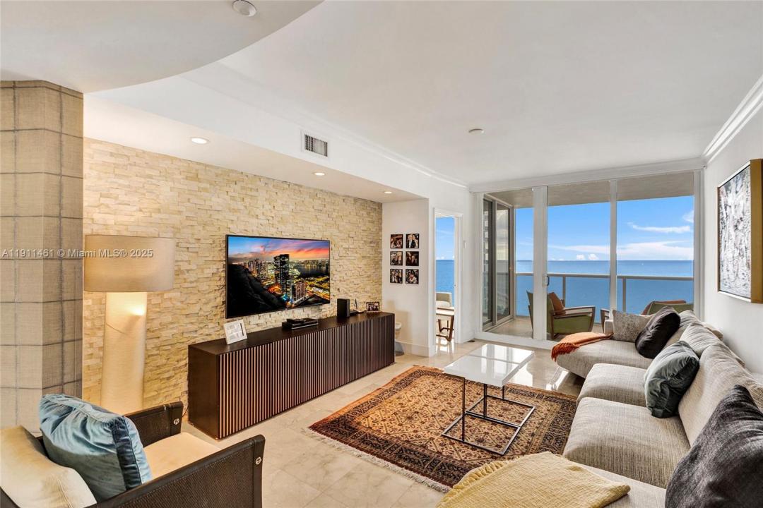19111 Collins Ave 1602, Sunny Isles Beach, フロリダ 33160, アメリカ合衆国
