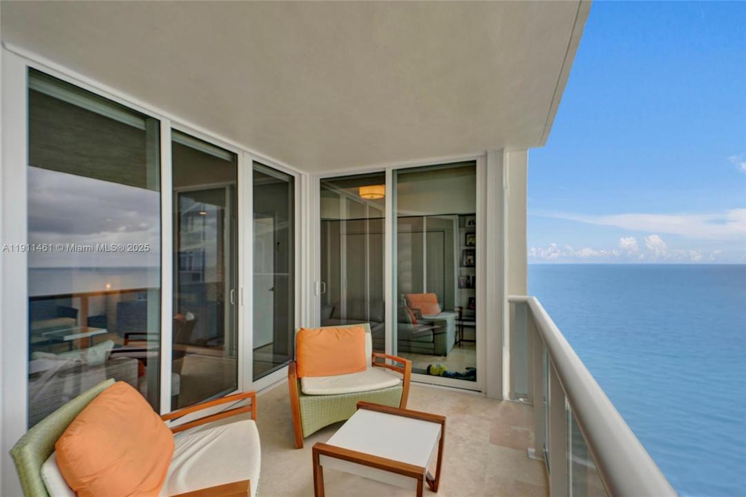19111 Collins Ave 1602, Sunny Isles Beach, フロリダ 33160, アメリカ合衆国