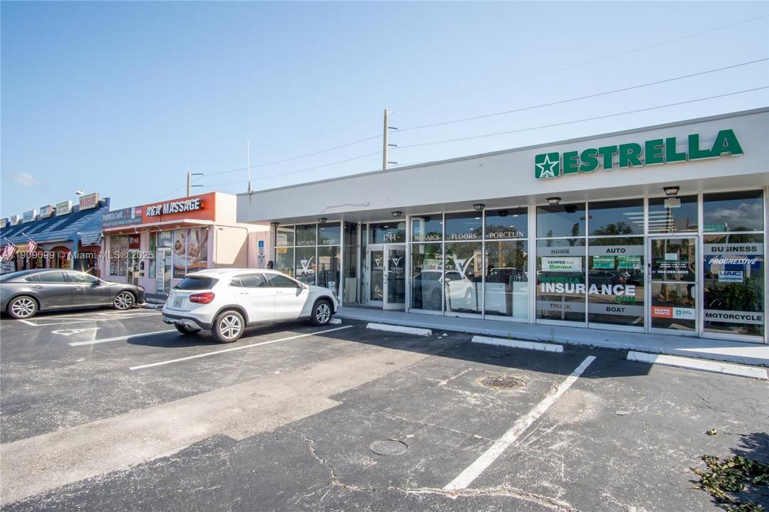 1744 E Commercial Blvd, Fort Lauderdale, פלורידה 33334, ארצות הברית של אמריקה 