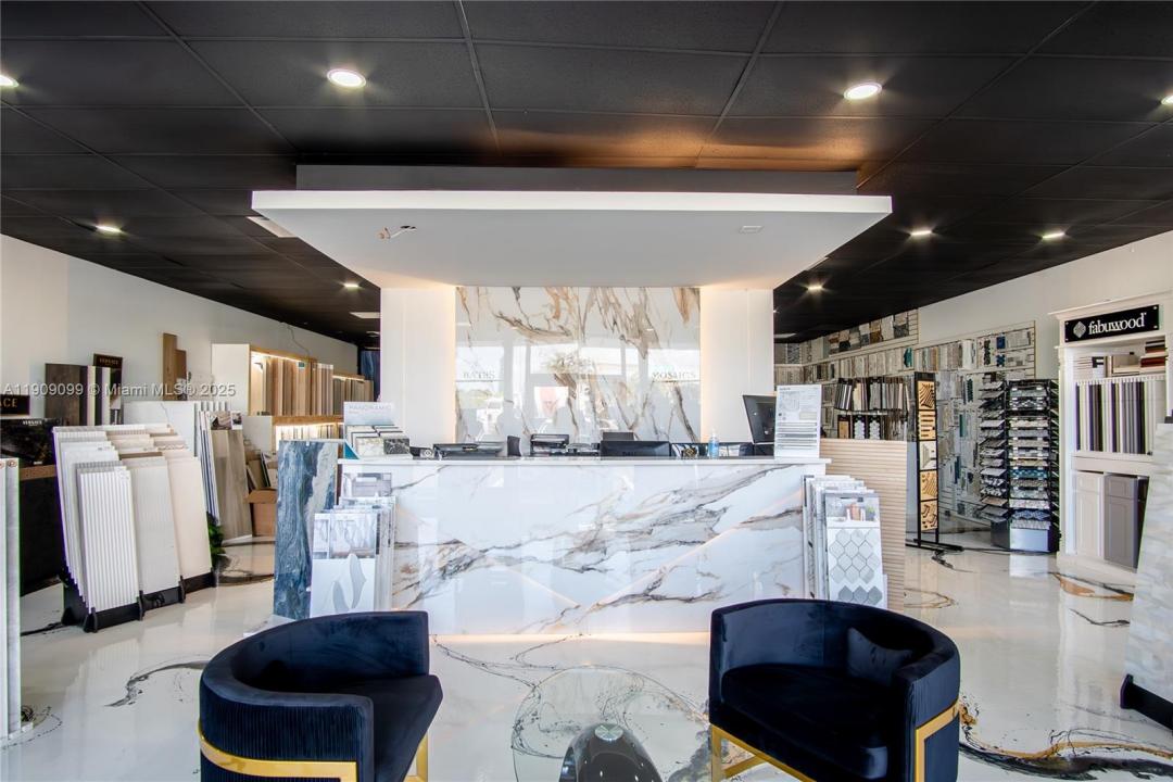 1744 E Commercial Blvd, Fort Lauderdale, פלורידה 33334, ארצות הברית של אמריקה 