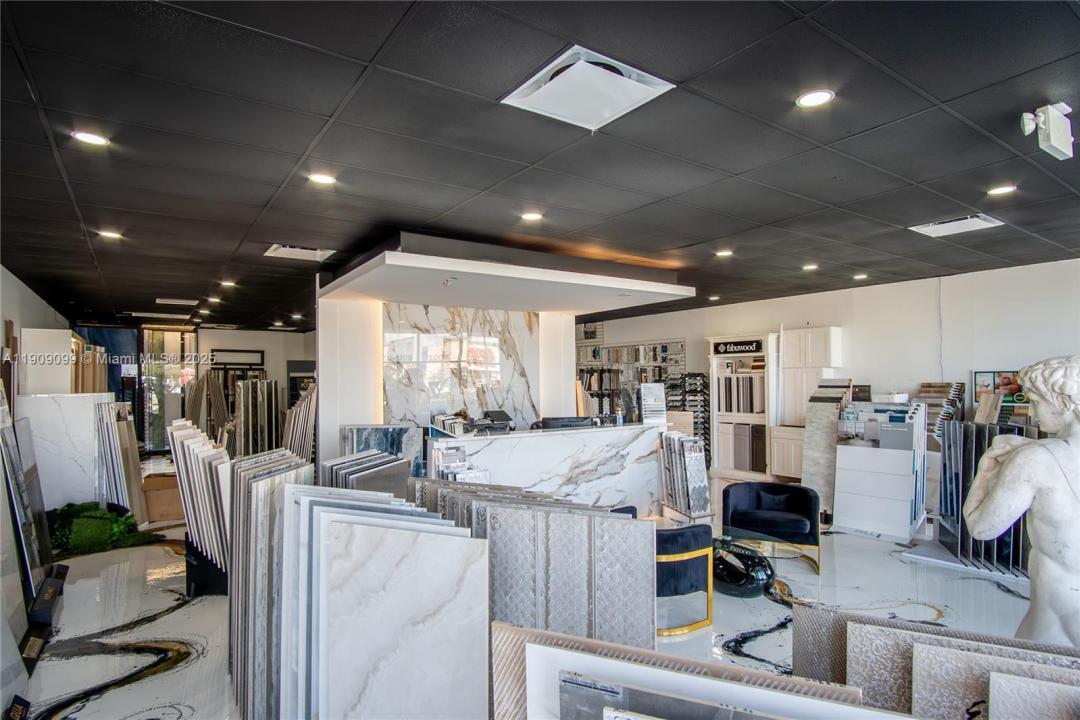 1744 E Commercial Blvd, Fort Lauderdale, פלורידה 33334, ארצות הברית של אמריקה 