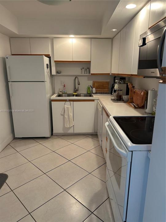 3113 S Ocean Dr 404, Hallandale Beach, Florida 33009, HOA KỲ