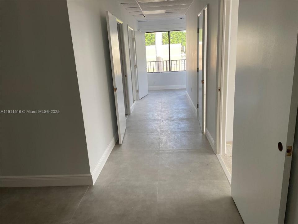 5845 Hollywood Blvd 2nd Fl, Hollywood, Flórida 33021, Estados Unidos