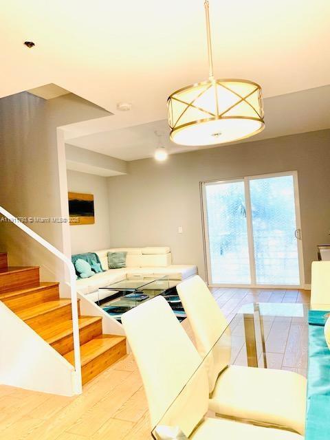 619 Meridian Ave 4, Miami Beach, Florida 33139