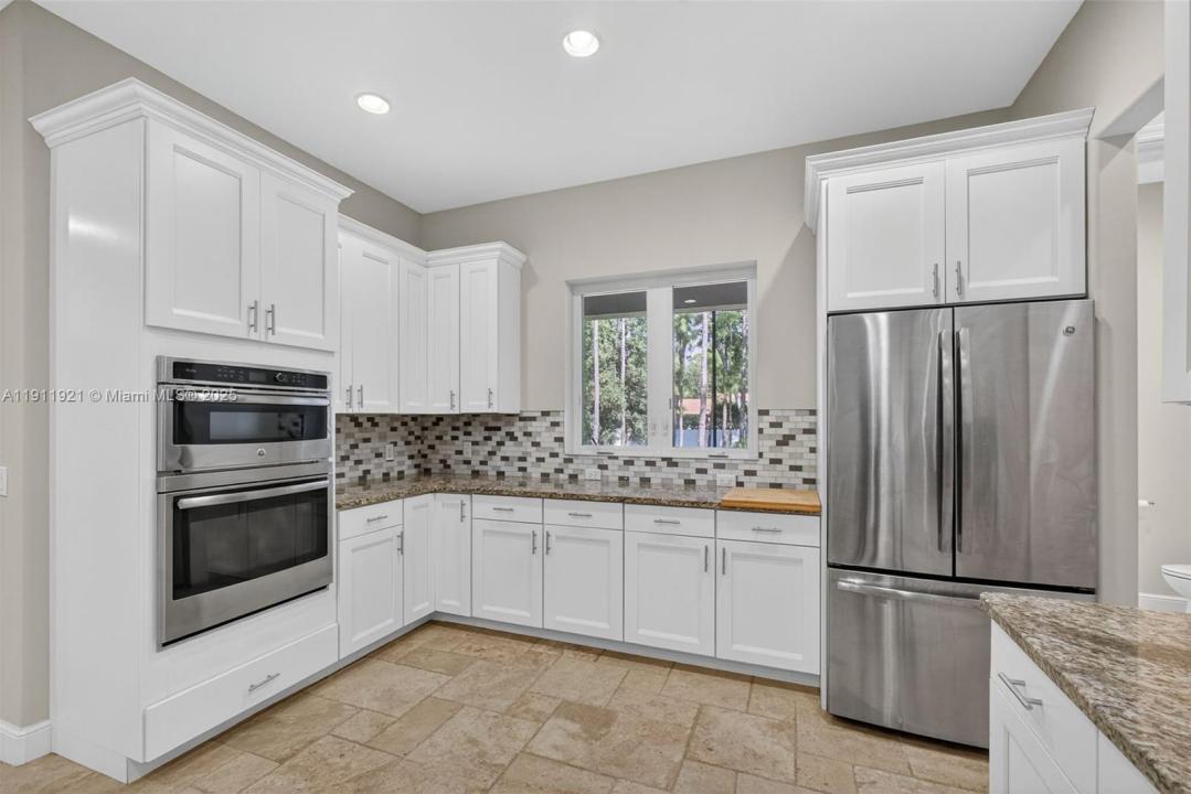 18369 Mellen Ln, Jupiter, Florida 33478