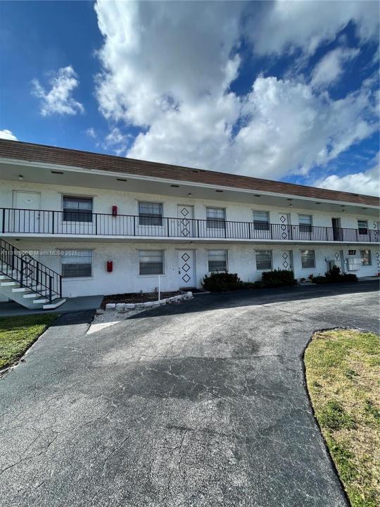 227 Castlewood Dr 102, North Palm Beach, Flórida 33408, Estados Unidos