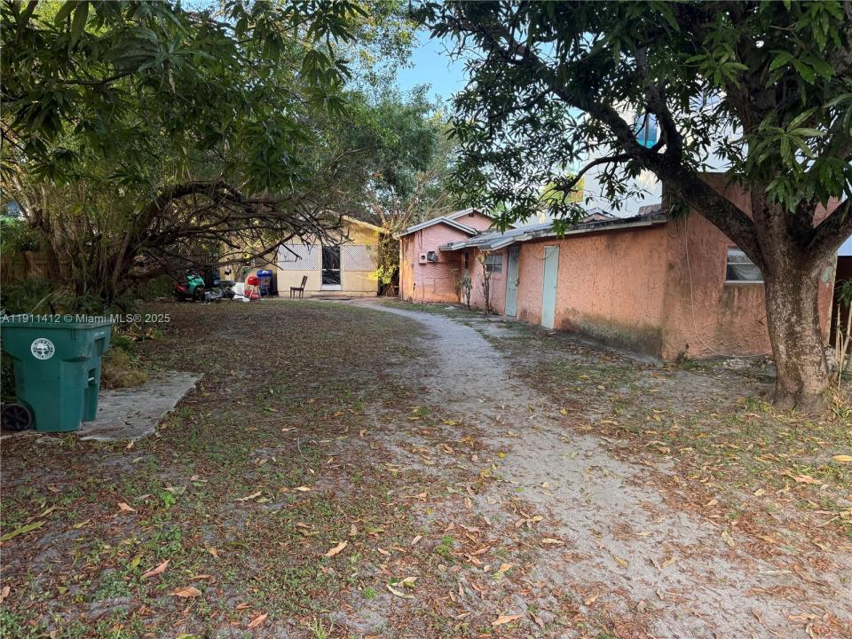 253 NW 46th St, Miami, فلوريدا 33127, الولايات المتحدة