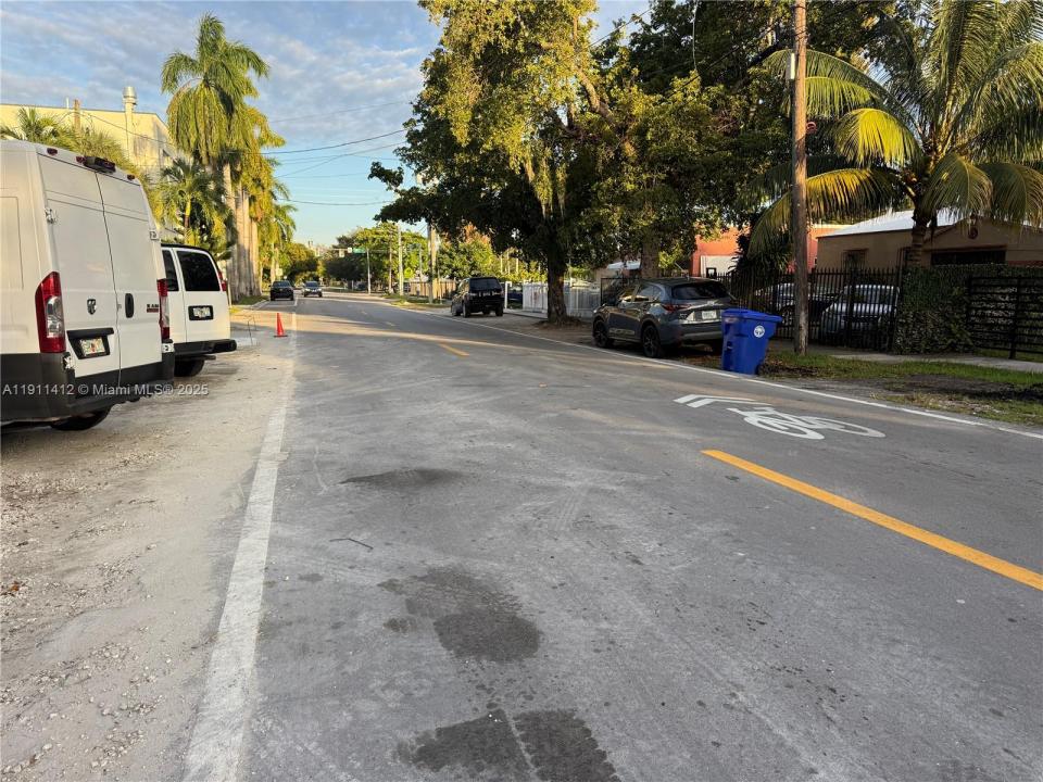 253 NW 46th St, Miami, فلوريدا 33127, الولايات المتحدة