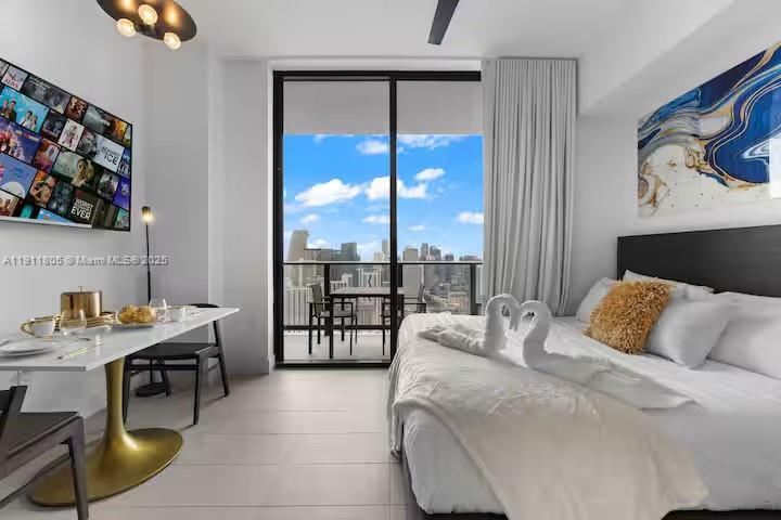 601 NE 1 Ave PH-4912, Miami, Floride 33132, États-Unis