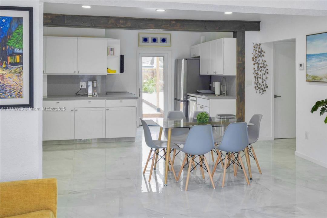 1241 SW 29th St, Fort Lauderdale, Floryda 33315, USA