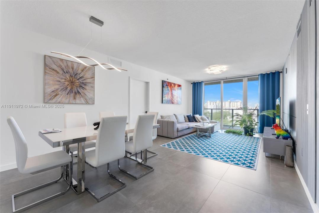 300 Sunny Isles Blvd 4-905, Sunny Isles Beach, Florida 33160, HOA KỲ