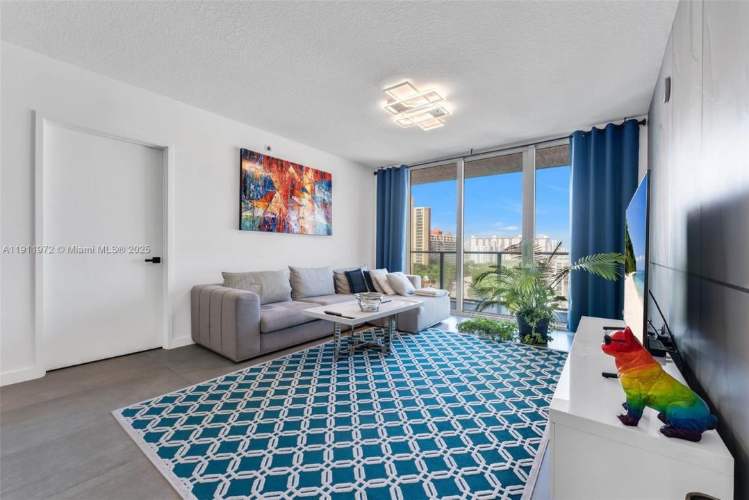 300 Sunny Isles Blvd 4-905, Sunny Isles Beach, Florida 33160, HOA KỲ