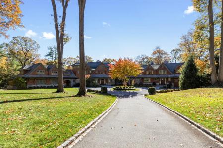 143 Heather Lane, Oyster Bay, Нью-Йорк 11765, Соединенные Штаты