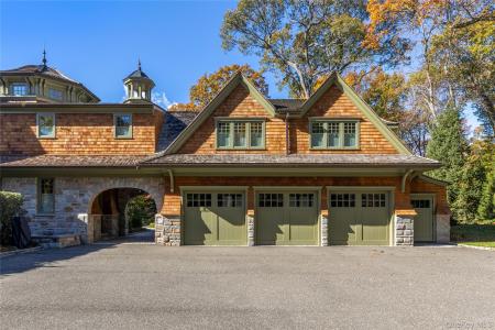 143 Heather Lane, Oyster Bay, Нью-Йорк 11765, Соединенные Штаты