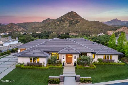Queens Garden Drive, Thousand Oaks, カリフォルニア 91361, アメリカ合衆国
