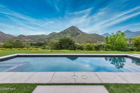 Queens Garden Drive, Thousand Oaks, カリフォルニア 91361, アメリカ合衆国