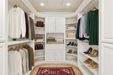 Harbor Drive, Victorville, California 92395