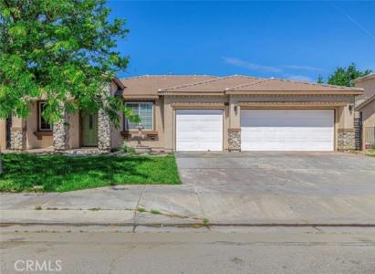 58th, Lancaster, California 93536