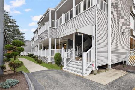 1050 Main Street 1A, East Greenwich, Rhode Island 02818, États-Unis