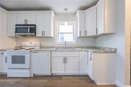 214 Silver Spring Street, Providence, Rhode Island 02904, USA