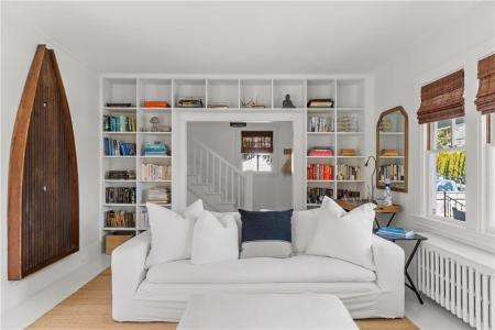 193 Coggeshall Avenue, Newport, RI 02840, USA