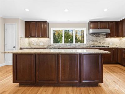 130 Alpine Estates Drive, Cranston, Rhode Island 02921, USA