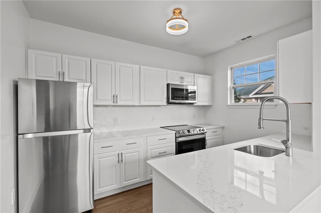 106 Mill Street 202, Woonsocket, Rhode Island 02895, États-Unis