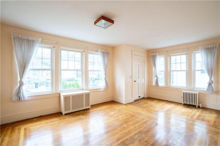 15 Taft Avenue, Providence, רוד איילנד 02906, ארצות הברית של אמריקה 