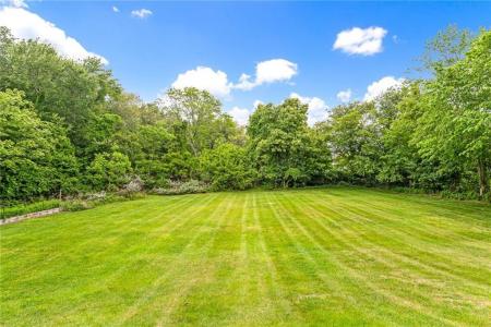 33 Upland Way, Barrington, Rhode Island 02806, États-Unis