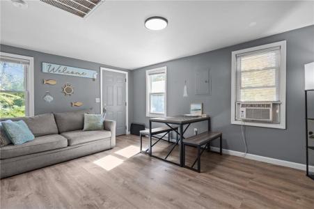 31 Oakhurst Avenue, Warwick, Rhode Island 02889, États-Unis