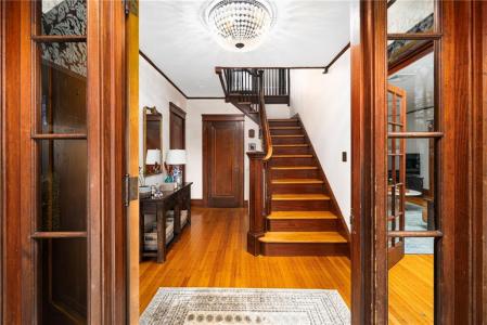 142 Ridge Street, Pawtucket, Rhode Island 02860, USA