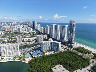 100 Bayview Dr 1807, Sunny Isles Beach, Florida 33160, USA
