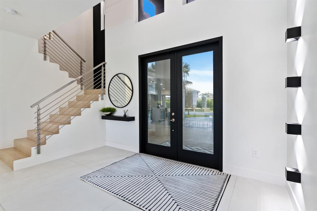 2001 Meadows Dr, Sierra Estates, Davie, Florida 33324, USA