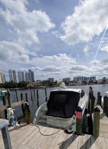 400 Sunny Isles Blvd, Sunny Isles Beach, Florida 33160