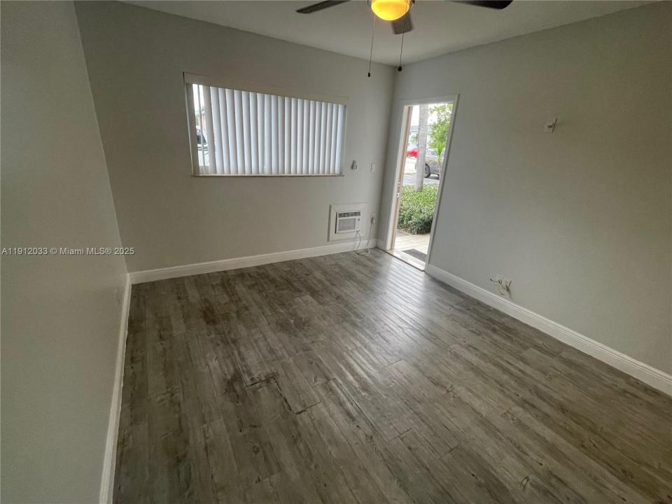 2161 NE 42nd St 2B, Lighthouse Point, Floride 33064, États-Unis