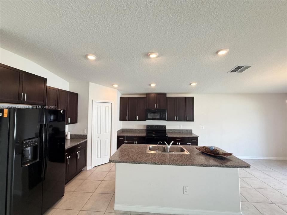 39889 Harmon Grove CT, Zephyrhills, Florida 33540, Estados Unidos