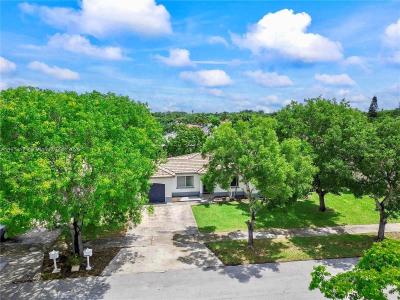 12661 SW 222nd Ter, Miami, Florida 33170, USA