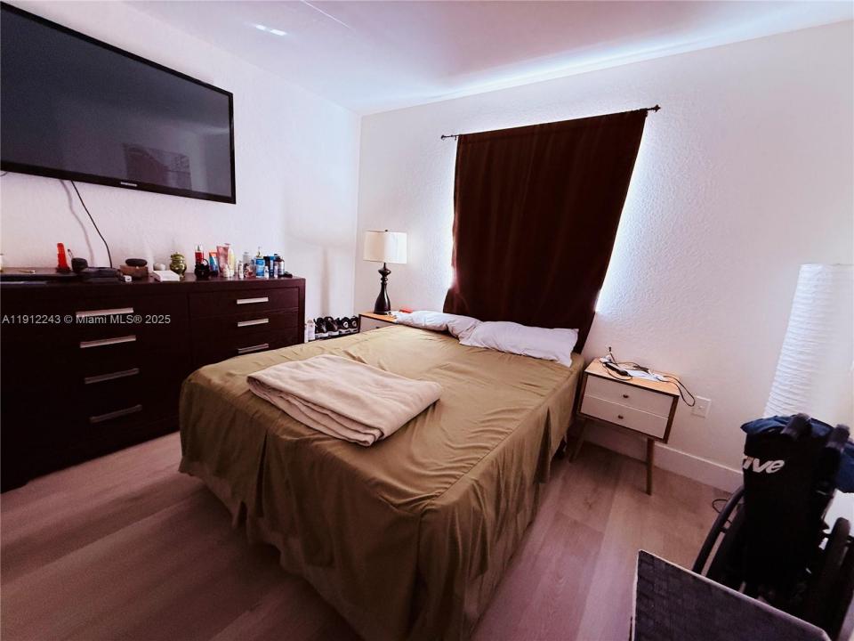 2243 NW 135th Ter 2243, Opa-Locka, فلوريدا 33054, الولايات المتحدة