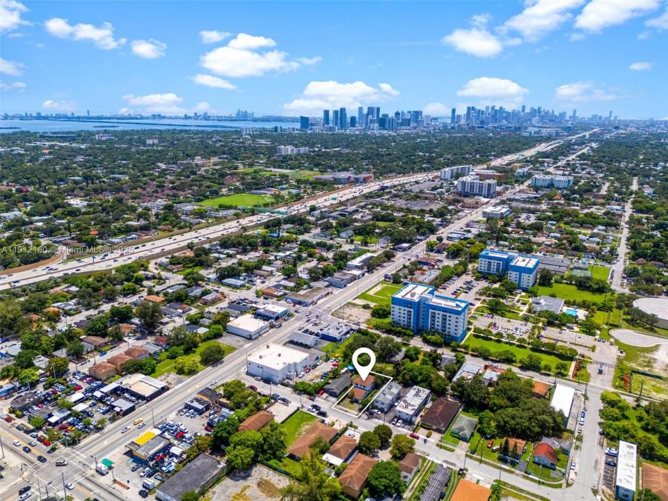 742 NW 70th St, Miami, Florida 33150, Amerika Birleşik Devletleri