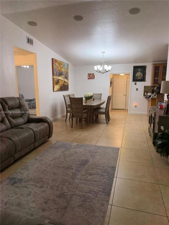 17242 nw 73rd ave NW 73rd Ave, Hialeah, Floride 33015, États-Unis