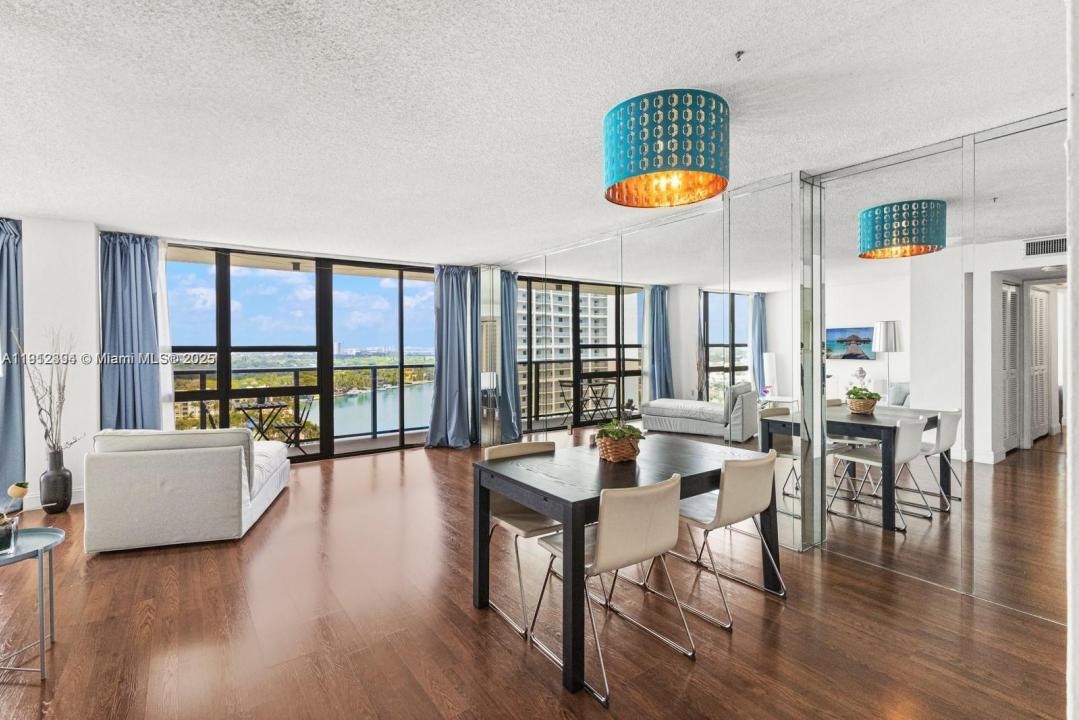 600 NE 36th St 1810, Miami, Florida 33137