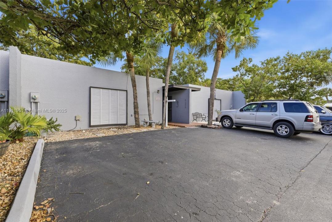 6358 Milk Wagon Ln 6358, Miami Lakes, Florida 33014, HOA KỲ