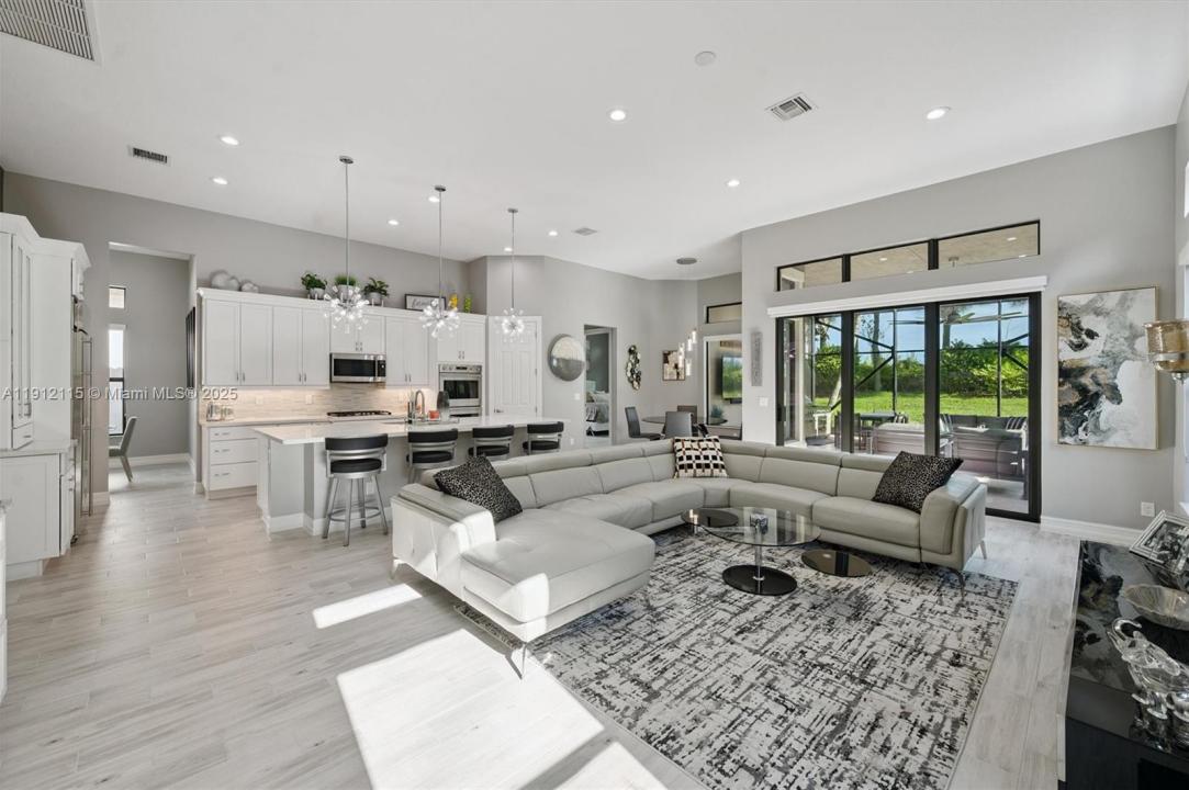 12065 N Kalmar Cir, Parkland, Florida 33076, Stati Uniti