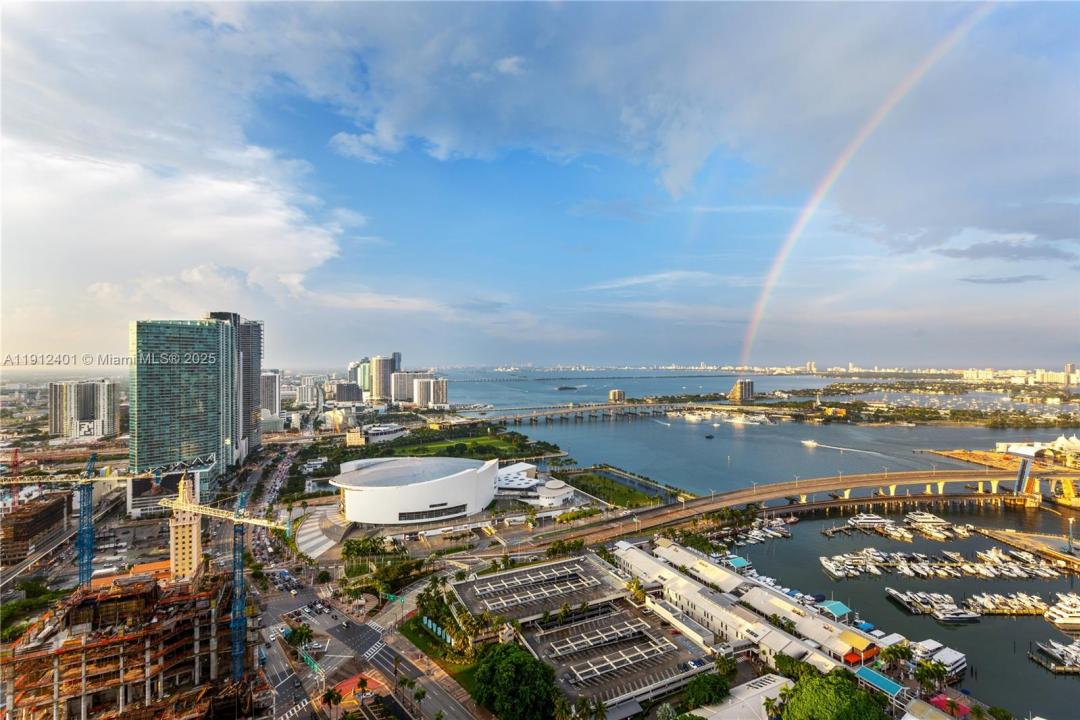 244 Biscayne Blvd 4604, Miami, Florida 33132, Stati Uniti