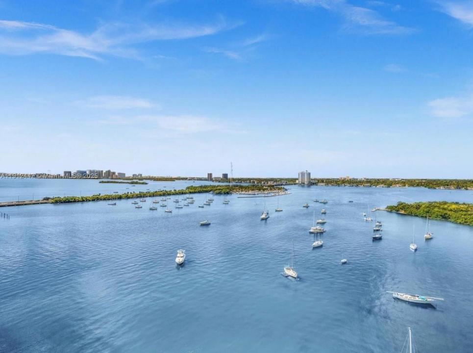 7934 West Dr 1105, North Bay Village, 플로리다 33141, 미국