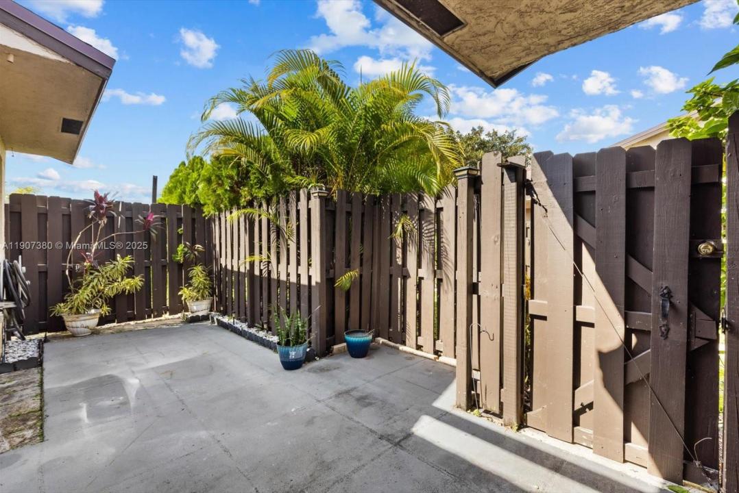 3502 Waterview Cir, Palm Springs, Flórida 33461, Estados Unidos