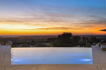 Sendero de la Pradera, San Diego, California 92127