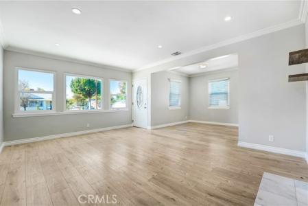 Gaviota Avenue, Van Nuys, Калифорния 91406, Соединенные Штаты