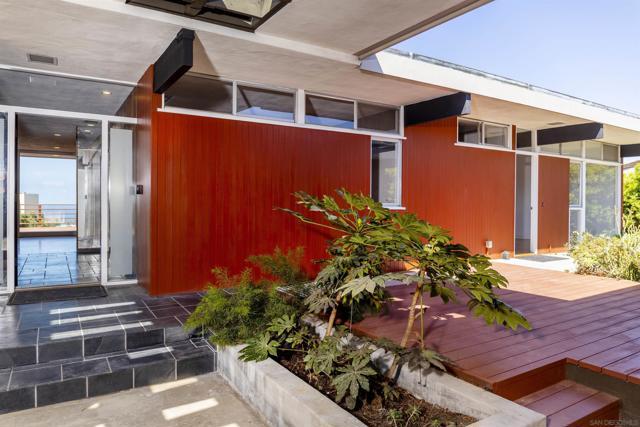 Costebelle Dr, San Diego, California 92037